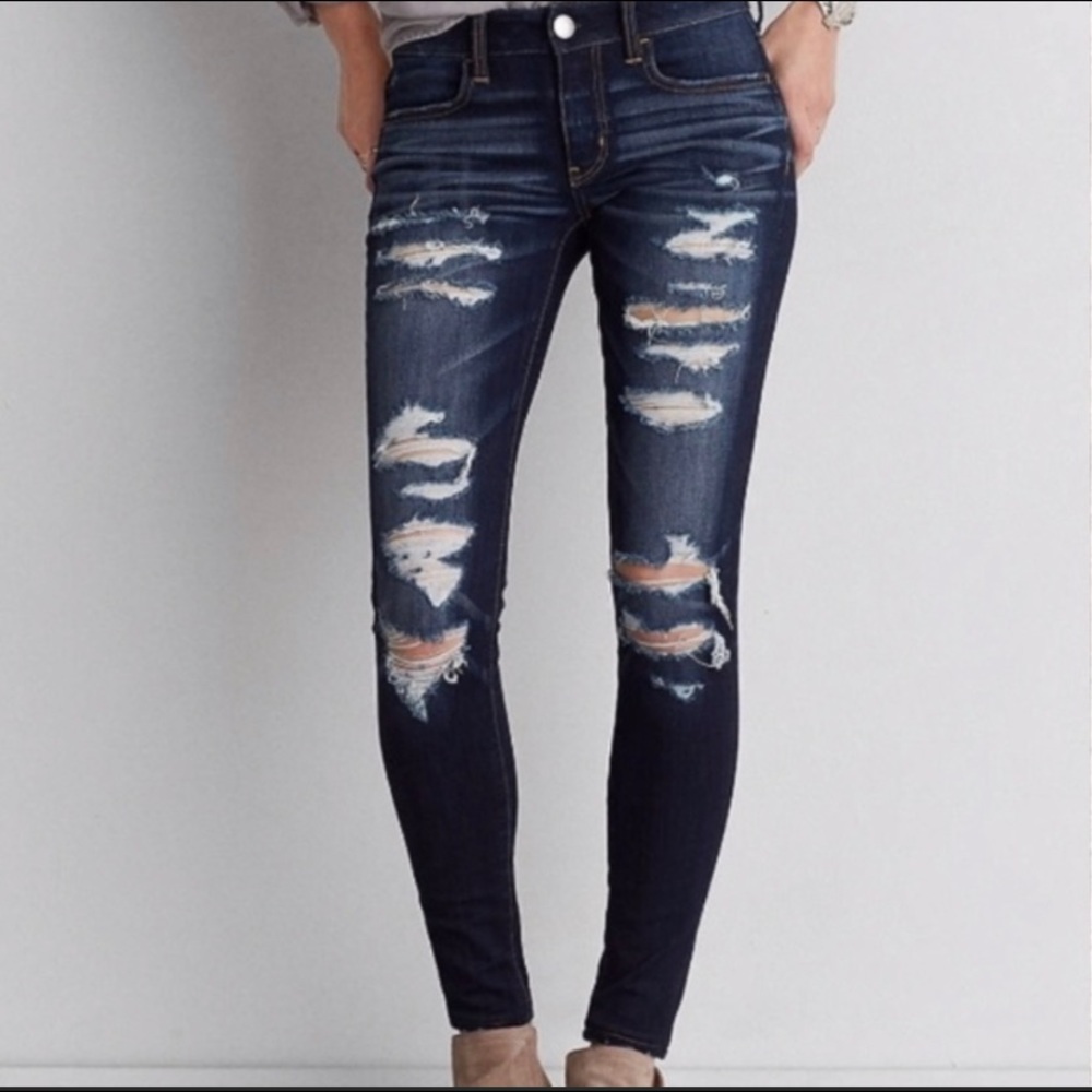 American Eagle dark wash ripped jeggings